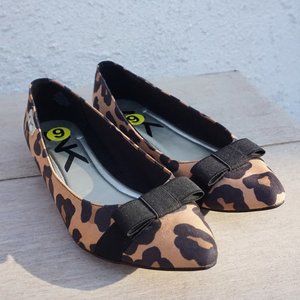 NEW - AK Cheetah Print Ballerina Bow MaryJane Flats